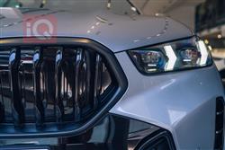 بی ئێم دەبڵیو X6